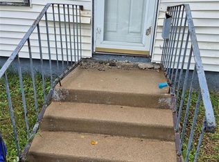 818 K Ave N, Saskatoon, SK S7L2N1