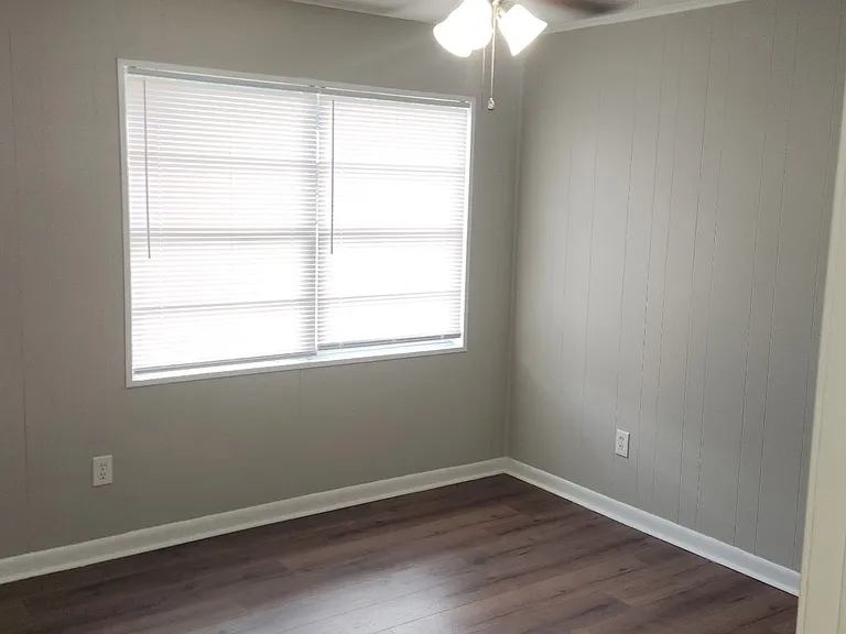 245 Reed Ave #B — Photo 7