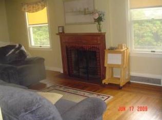 158 Puritan Dr, Warwick, RI 02888