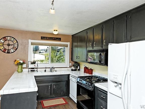 4th image of 3468 Greenville Dr