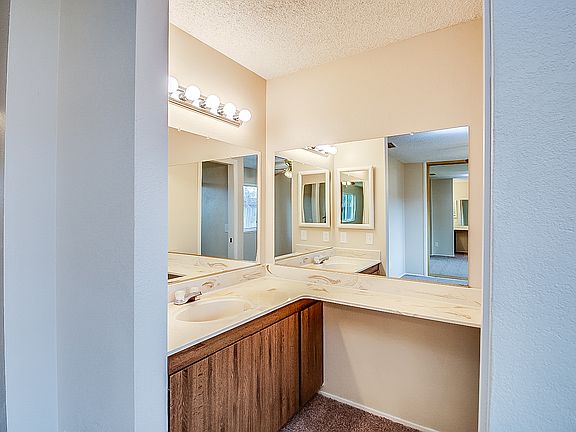 4th image of 9837 Gardenwood Way