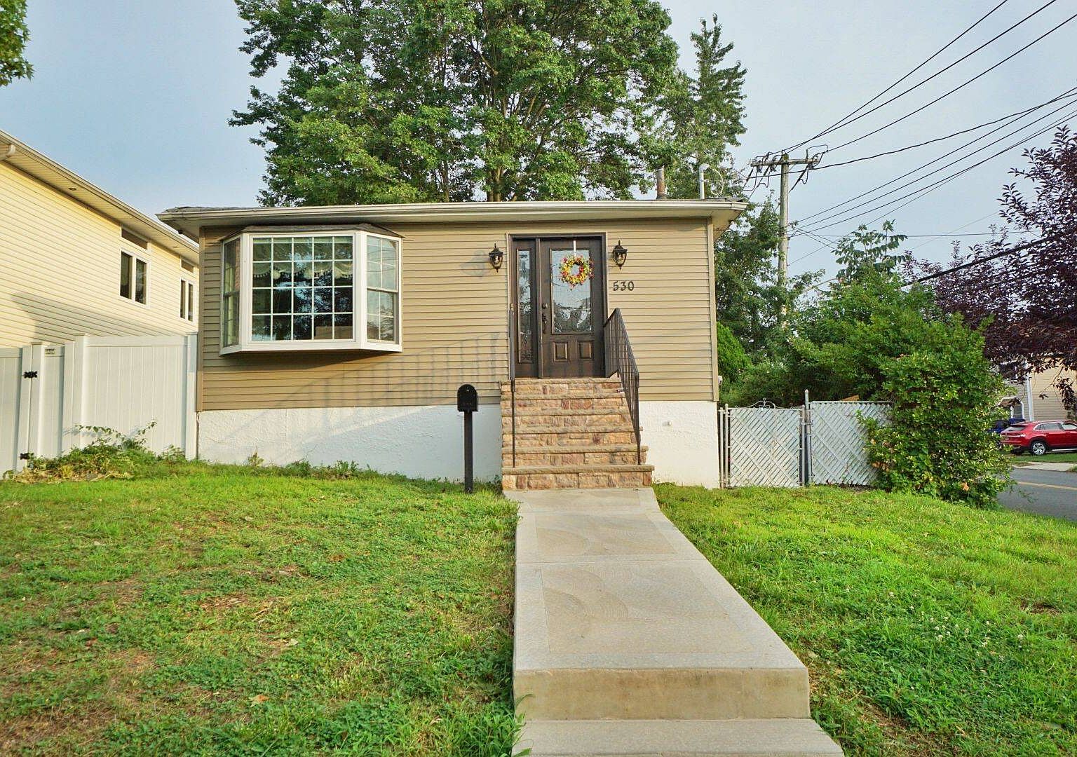 530 Darlington Ave, Staten Island, NY 10309 Zillow