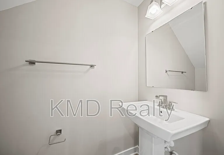 636 Crudent Rd — Photo 29
