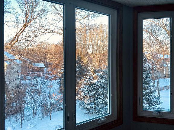 Bay windows in master suite
