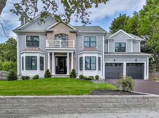 101 Charlemont St, Newton, MA 02461