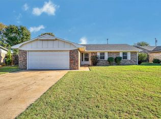 2308 N Flamingo Ln, Altus, OK 73521