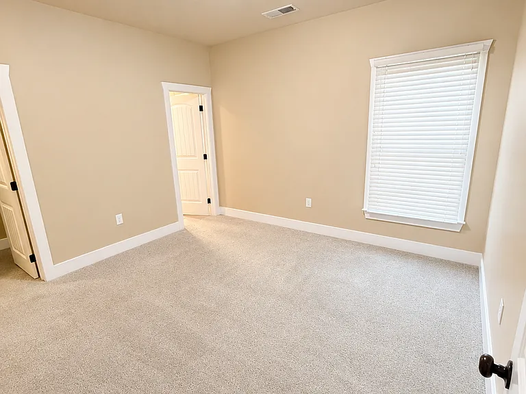 101 W Lane Dr #1 — Photo 10