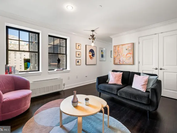 1701 Locust St Unit 1607, Philadelphia, PA 19103