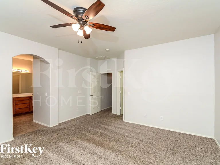 13876 N 141st Ln — Photo 10