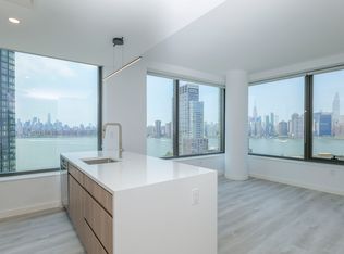 87 Commercial St #4006N, Brooklyn, NY 11222