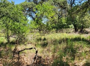 103 Cherry Rdg, Floresville, TX 78114