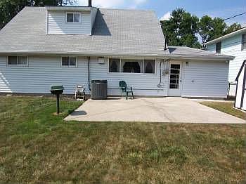 2nd image of 4517 Dundee Ave