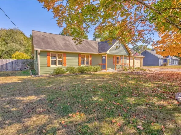 31 Cannon Cir NW, Cartersville, GA 30120