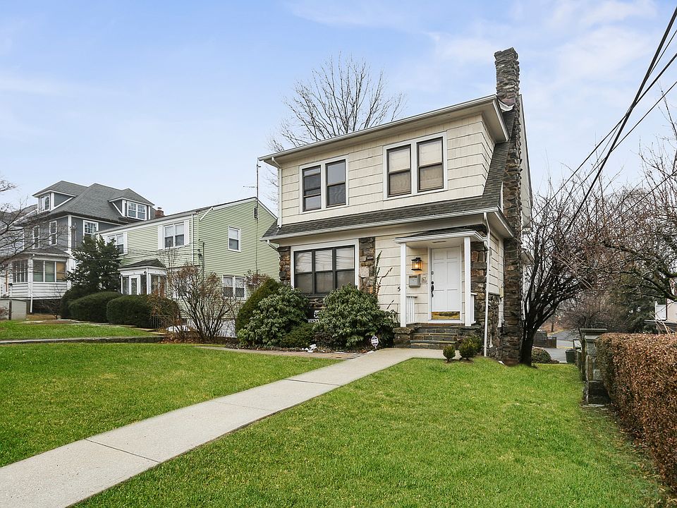 558 Westchester Ave Pt Chester NY Zillow