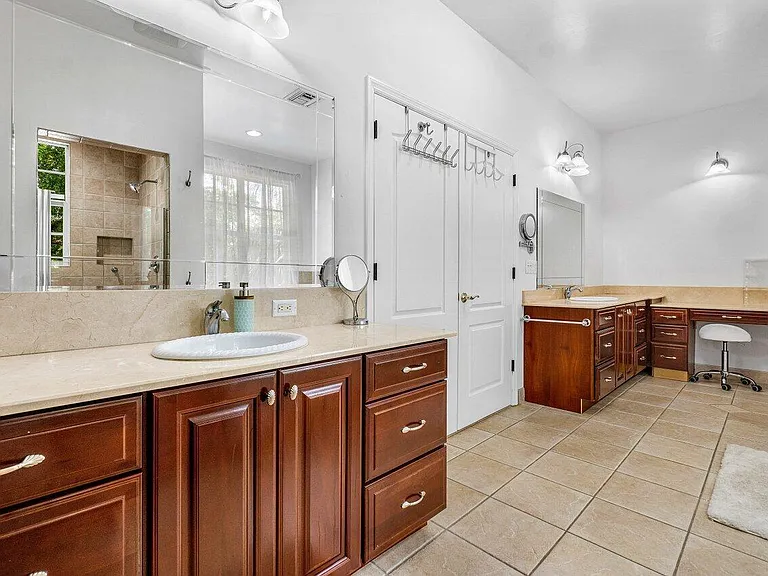 783 Toledo Dr — Photo 25