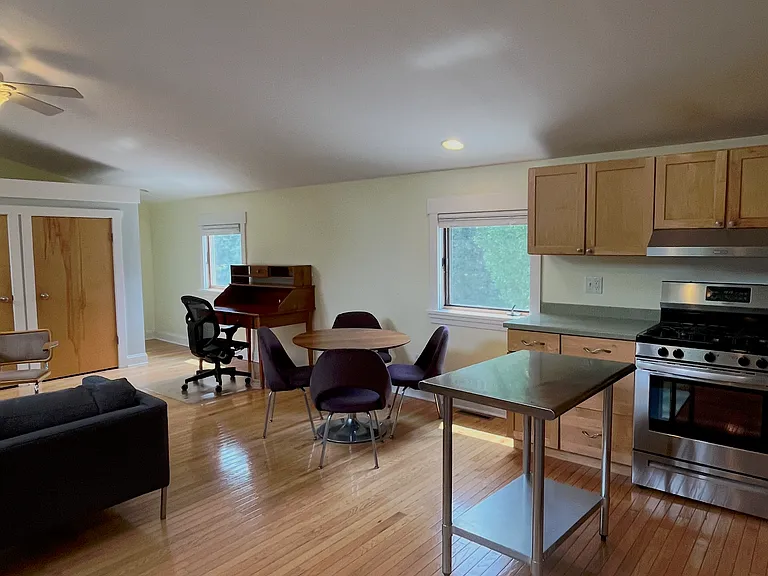 28 Tryon Farm Ln — Photo 5