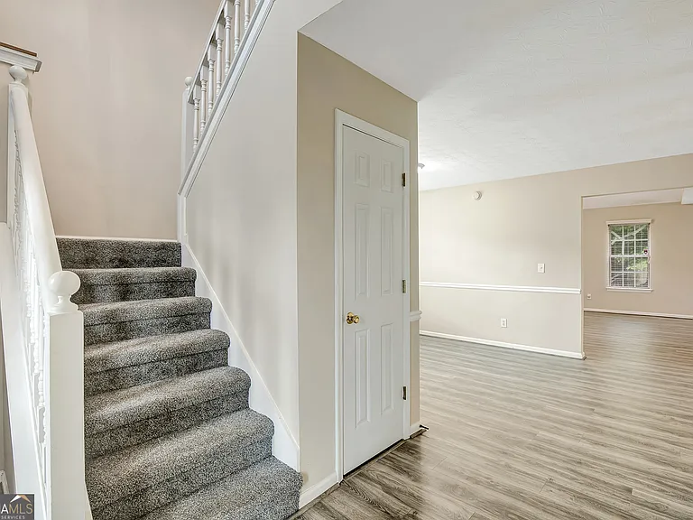 1118 Quail Hunt Dr — Photo 6