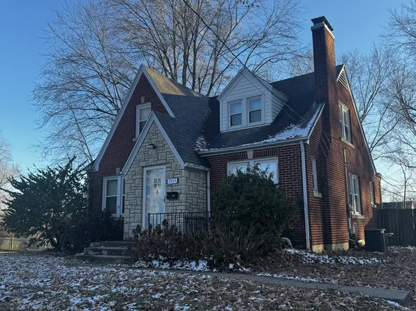 1915 Chicago Rd, Jefferson City, MO 65109