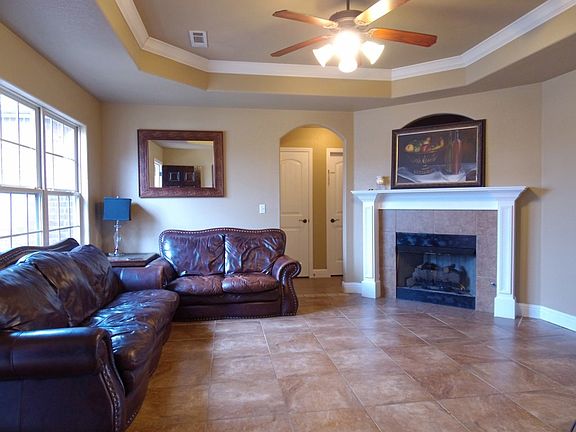 4th image of 1300 N 30th St