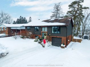 236 Collingwood St W, Meaford, ON N4L 1M4