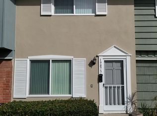 19875 Kingswood Ln, Huntington Beach, CA 92646