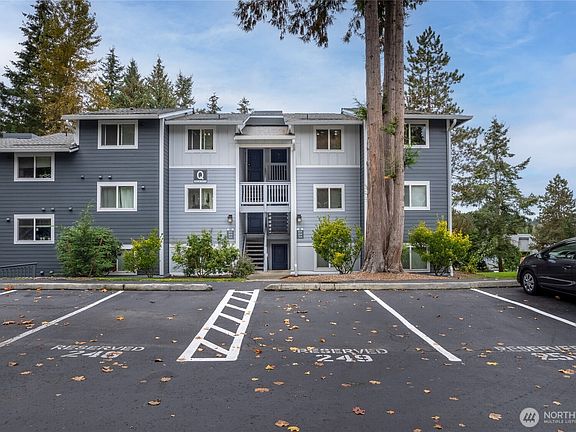 2nd image of 14225 NE 181st Place #Q304