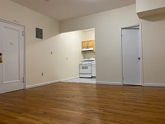 Rented by HOLTON REAL ESTATE INC.