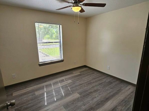 203 4th St #A2