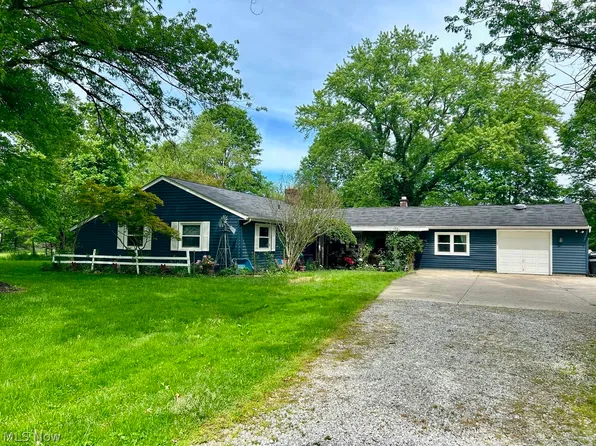 6375 Case Rd, North Ridgeville, OH 44039