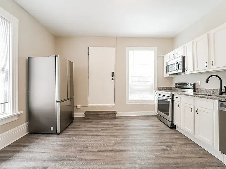 ivy520 — Photo 2