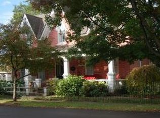 45 S Main St, Thornville, OH 43076