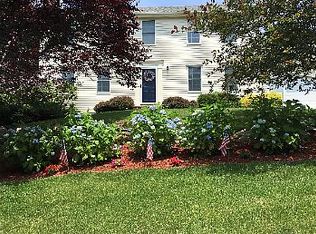 36 Tobey Hill Dr, Dennis, MA 02638