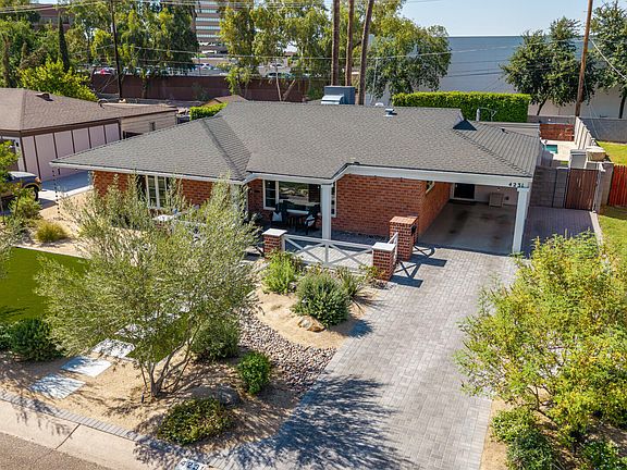 2nd image of 4231 E CATALINA Drive