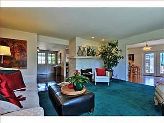4th image of 1072 W Remington Dr