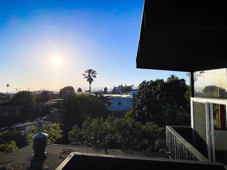 2428 Beverly Ave #A — Photo 58
