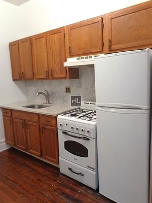 Rented by Highline Residential | media 12