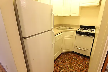 Rented by Guidance Realty Corp.