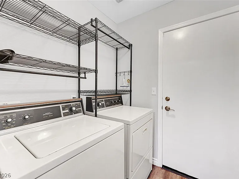 8863 Haviland Rd — Photo 34