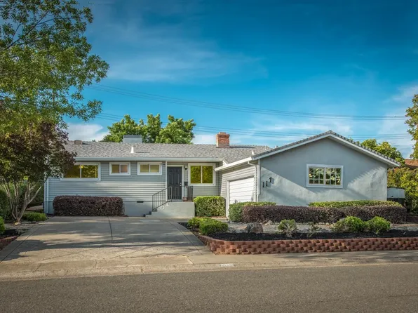 117 Briarcliff Dr, Folsom, CA 95630