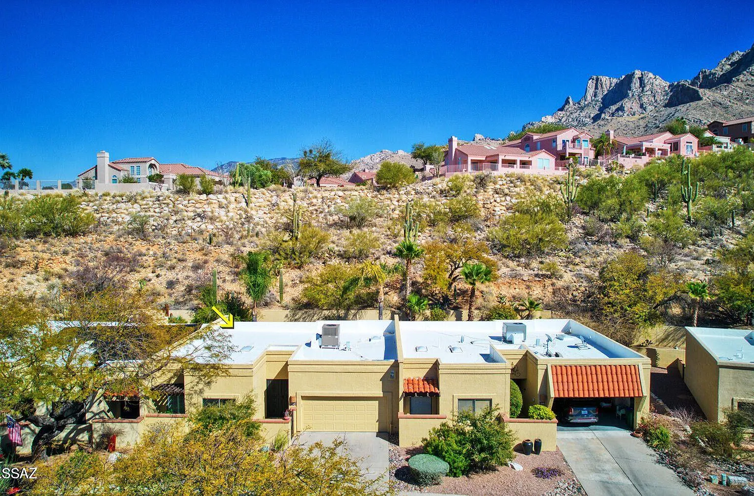 2 bed, 2.0 bath, 1453 sqft, $3,300 — Photo 1