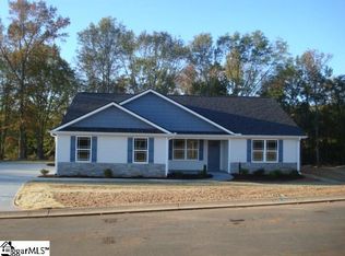 216 Redcoat Ct, Simpsonville, SC 29680