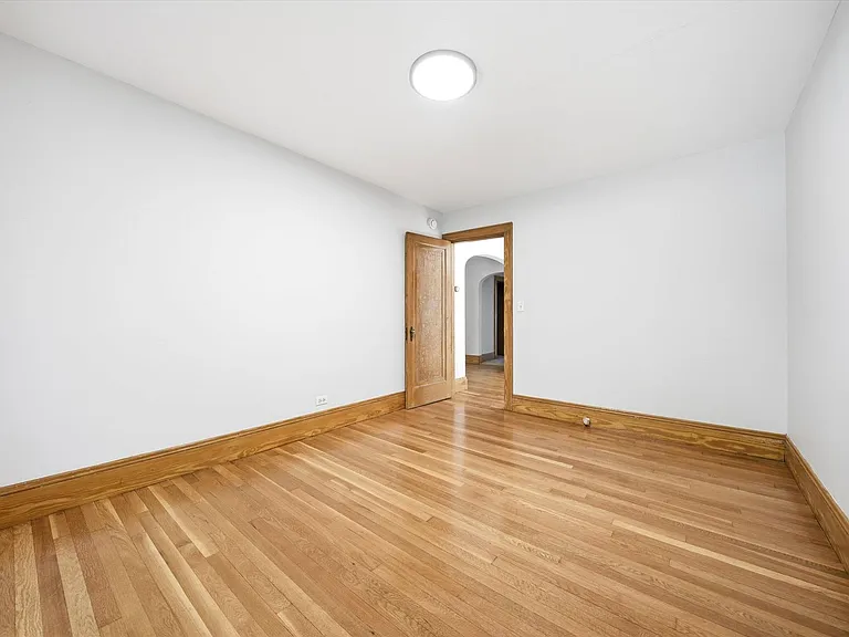 345 Coolidge Ave — Photo 22