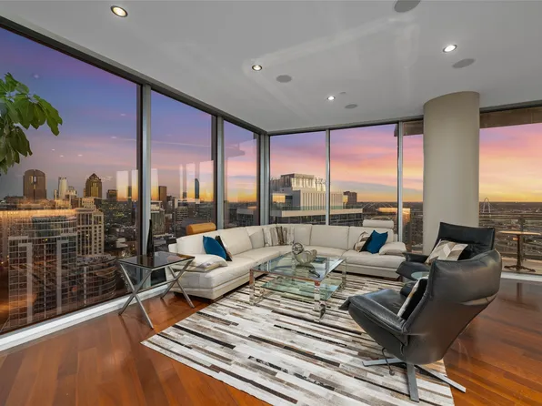 2900 McKinnon St APT 2601, Dallas, TX 75201