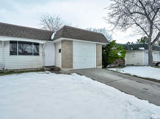 1530 Gault Way, Sparks, NV 89431