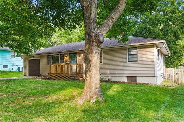 802 SW 17th St Blue Springs MO 64015 Zillow