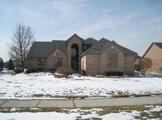 2390 Woodgreen Ct, Canton, MI 48188