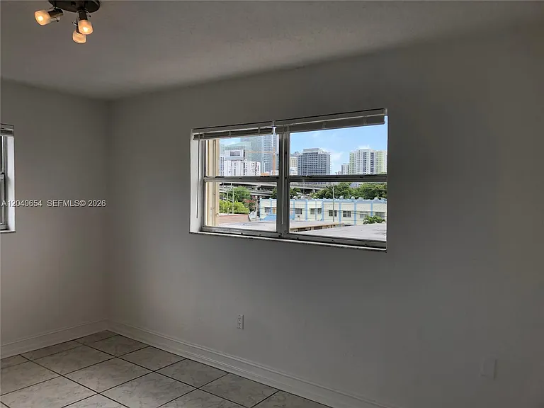 444 SW 4th St #404 — Photo 12