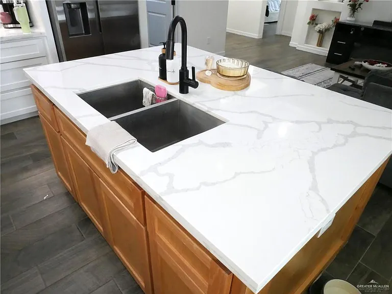 3108 York Ave — Photo 15