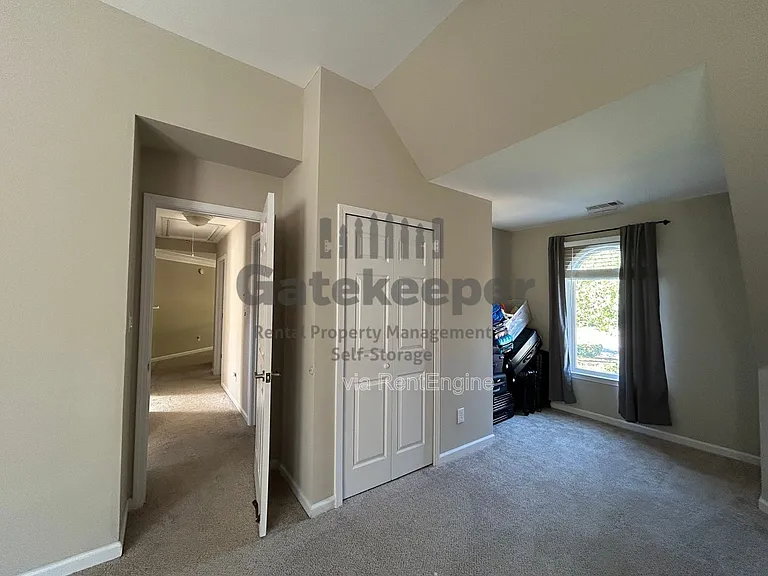 115 Hidden Lake Dr — Photo 28
