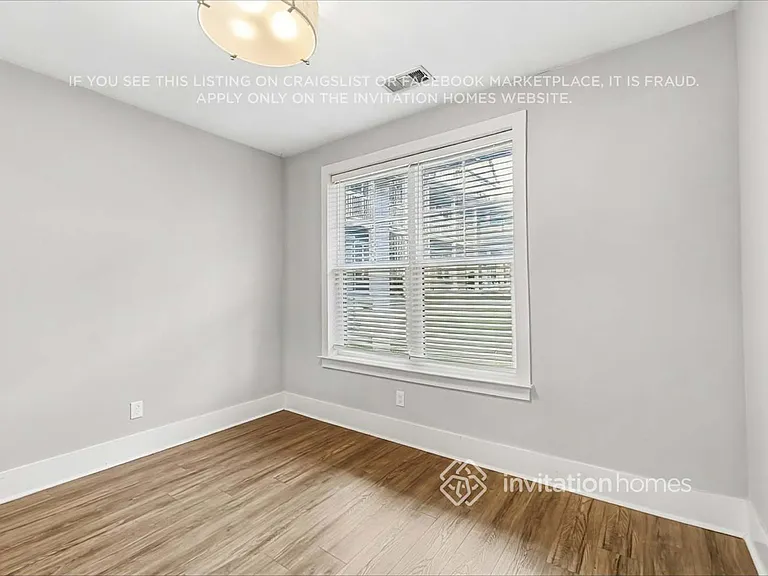 242 Founders Ln — Photo 15